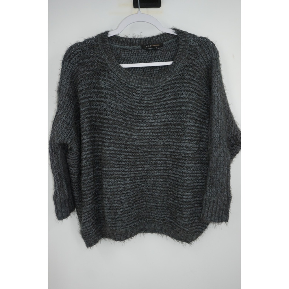 BCBG MaxAzria Gray Cropped Sweater Womens Medium Fuzzy Knit Pullover
